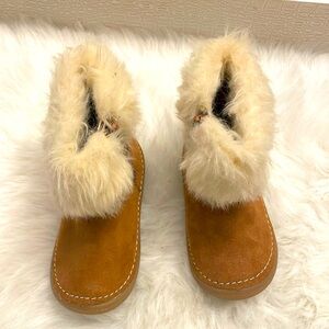 Genuinel Kids by Oshkosh Girl Baby Boots